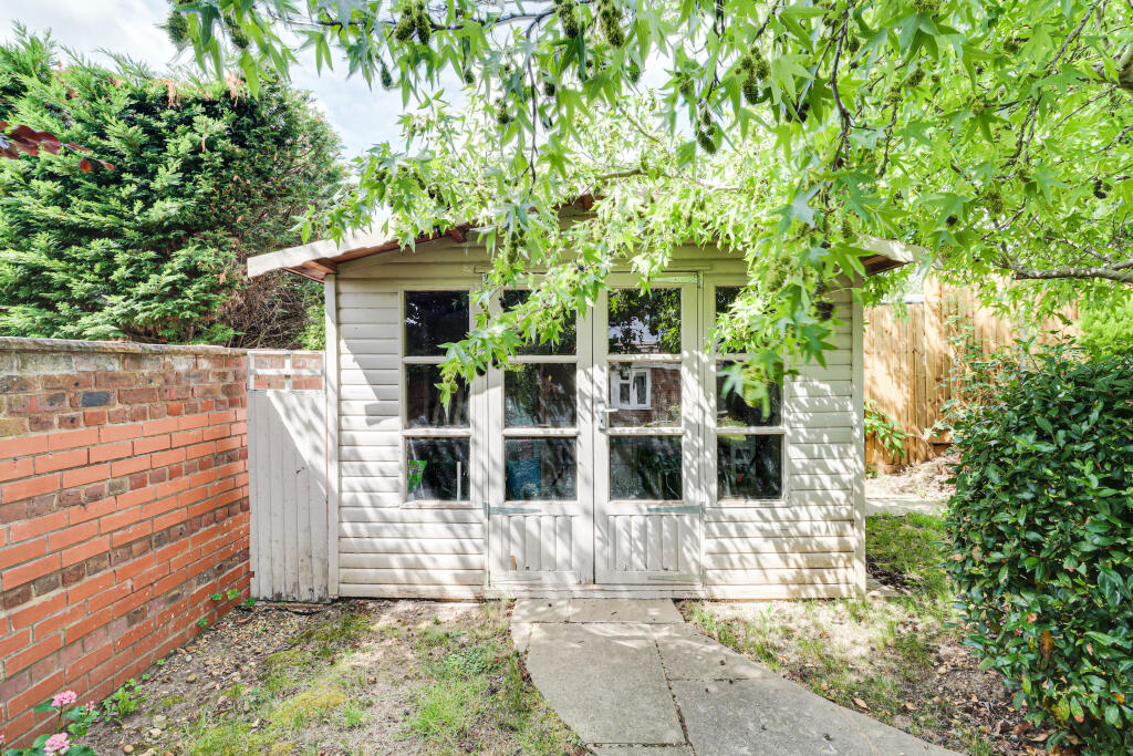 Additional image 18 of Butt Field View, St. Albans, Hertfordshire, AL1