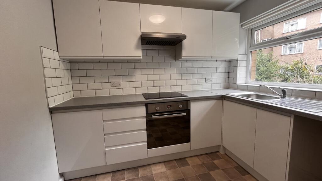 Additional image 5 of Purbeck Heights, 9 Mount Road, Poole, Dorset, BH14