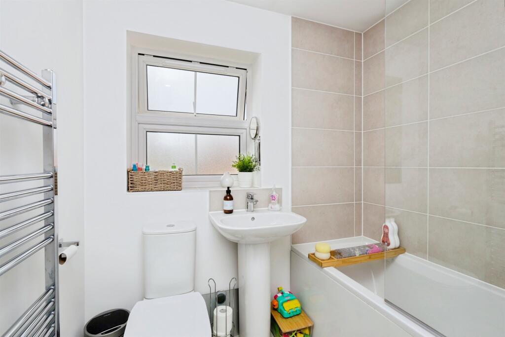 Additional image 14 of Pendine Gardens, Eastbourne