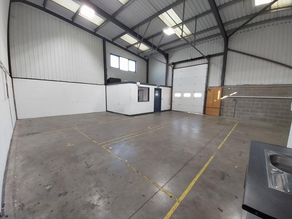 Additional image 4 of Elm Business Units, Unit 2, Chartwell Road, Lancing Business Park, Lancing BN15 8FD