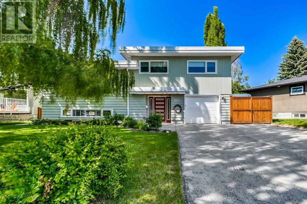 1324 87 Avenue SW|Calgary, Alberta T2V0W3