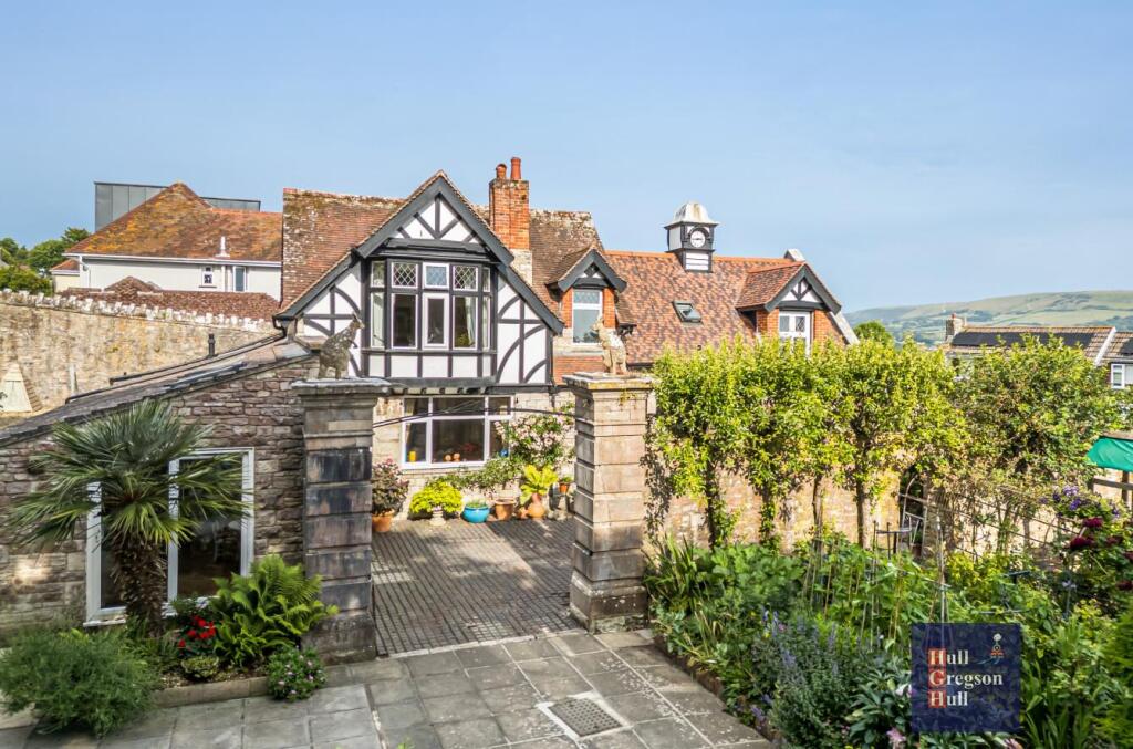 Additional image 20 of Cluny Crescent, Swanage