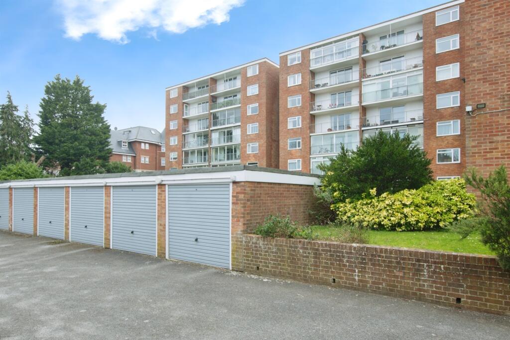 Additional image 16 of Poole Road, BOURNEMOUTH