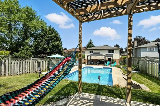 Additional image 37 of 58 Golden Meadow Cres