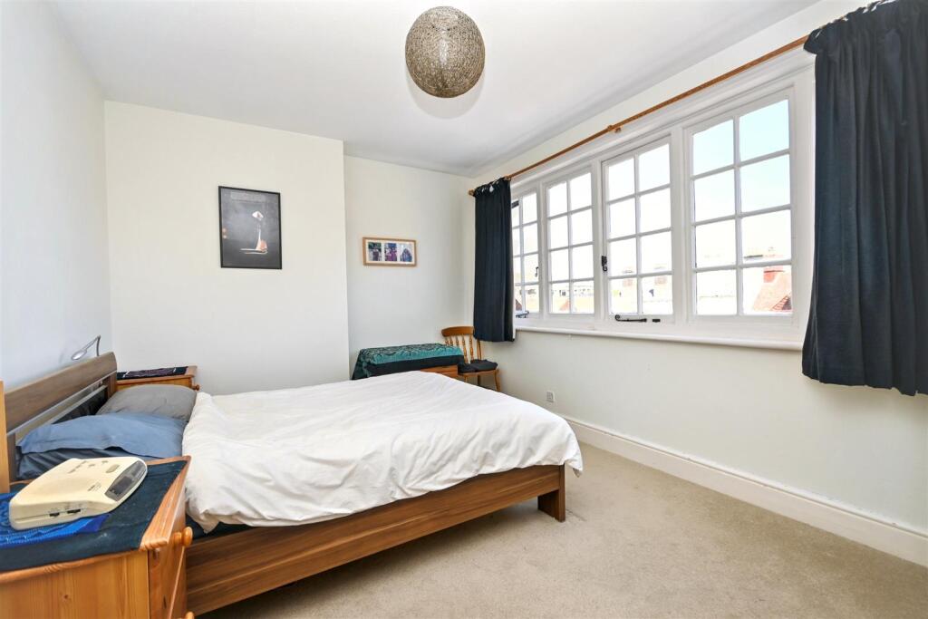 Additional image 8 of South Cliff Avenue, Eastbourne