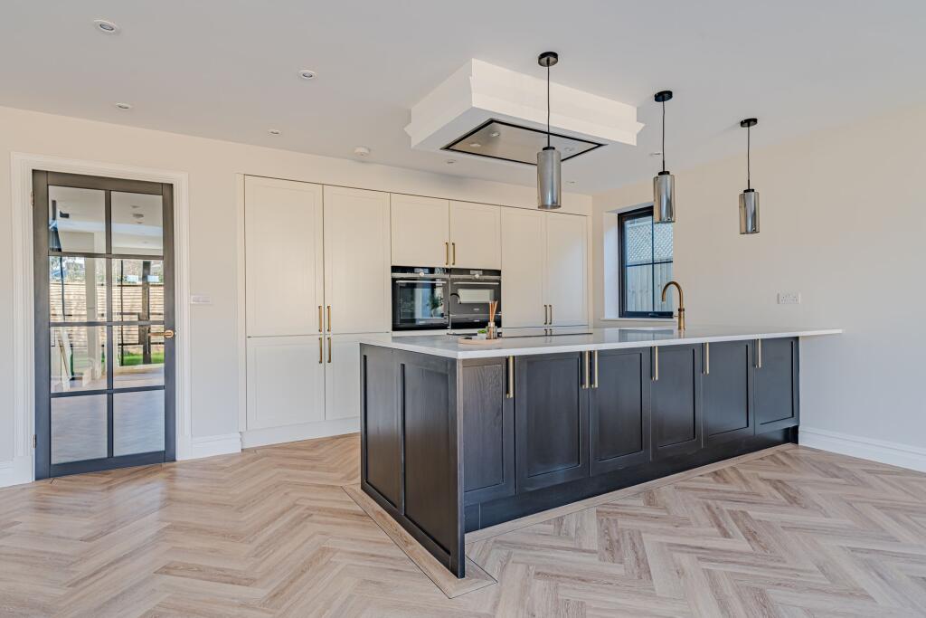 Additional image 5 of Pauntley Road, Christchurch, BH23