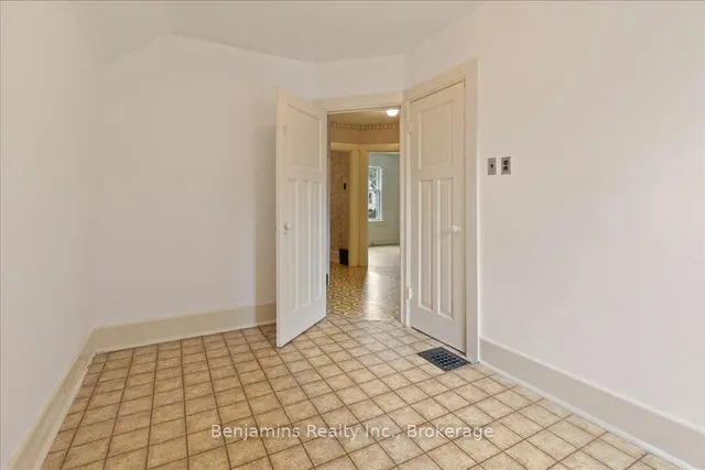 Additional image 21 of 64 Lancaster St