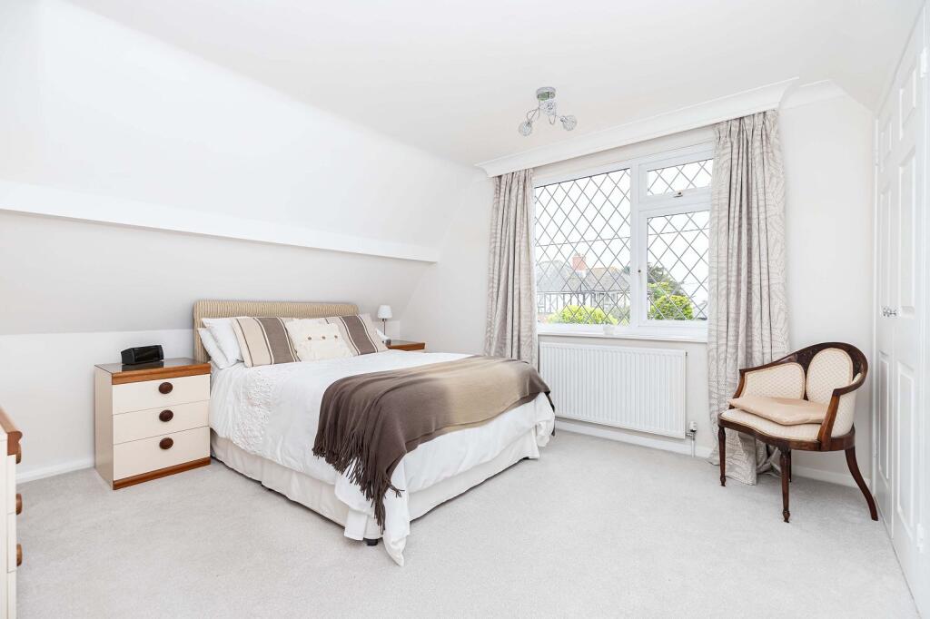 Additional image 18 of Barton Wood Road, Barton On Sea, New Milton, Hampshire. BH25 7NN