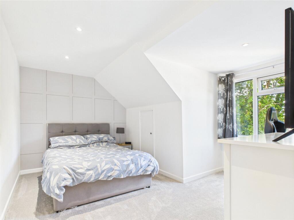 Additional image 9 of Woodhayes Avenue, Highcliffe, Dorset, BH23