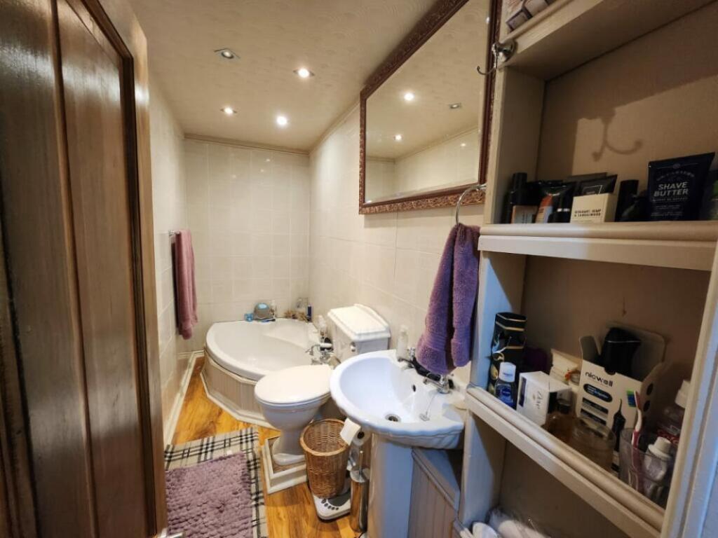 Additional image 19 of Cutler Heights Lane, Bradford, BD4