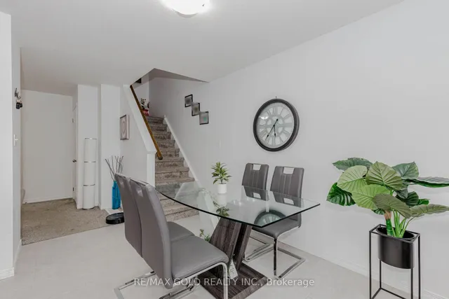 Additional image 10 of 208 Woodmeadow Crt