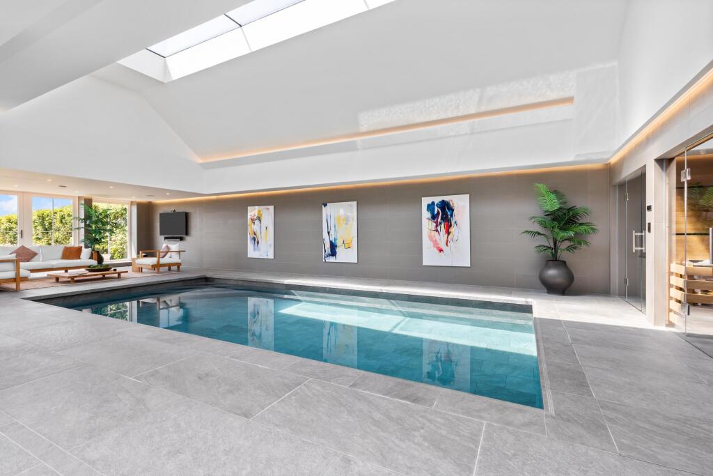 Additional image 6 of Tamarisk Way, East Preston, Littlehampton, West Sussex, BN16.