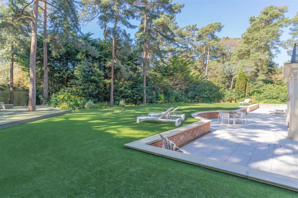 Additional image 22 of Western Avenue, Branksome Park