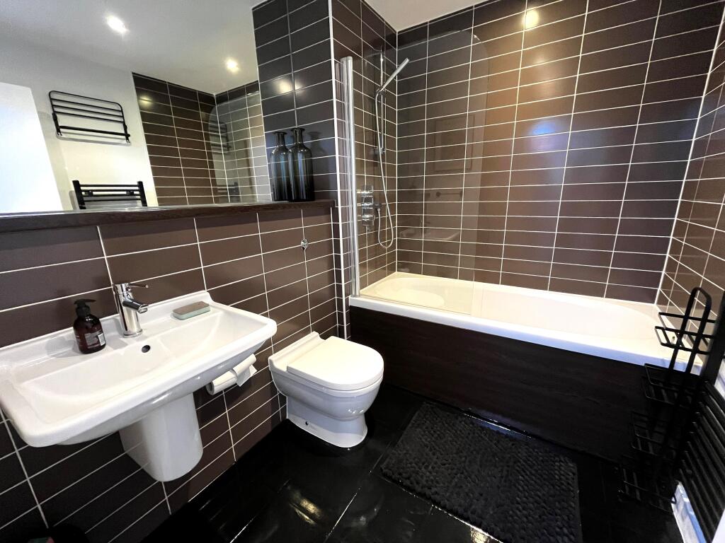 Additional image 5 of Southside - St Johns Walk