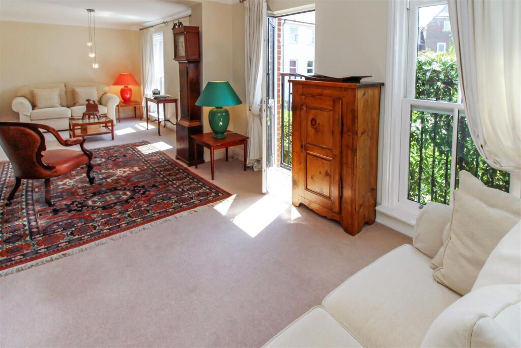 Additional image 12 of Surrey Street, Littlehampton