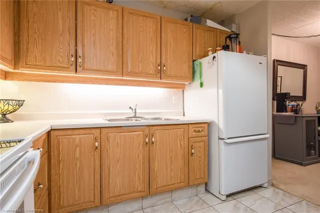 Additional image 20 of 71 Vanier Dr Unit 104