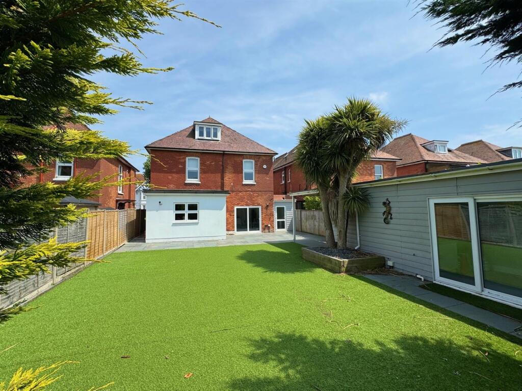 Additional image 6 of Grand Avenue, Bournemouth