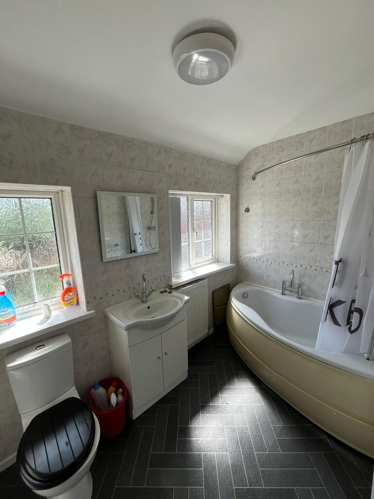 Additional image 5 of Garretts Green Lane, BIRMINGHAM