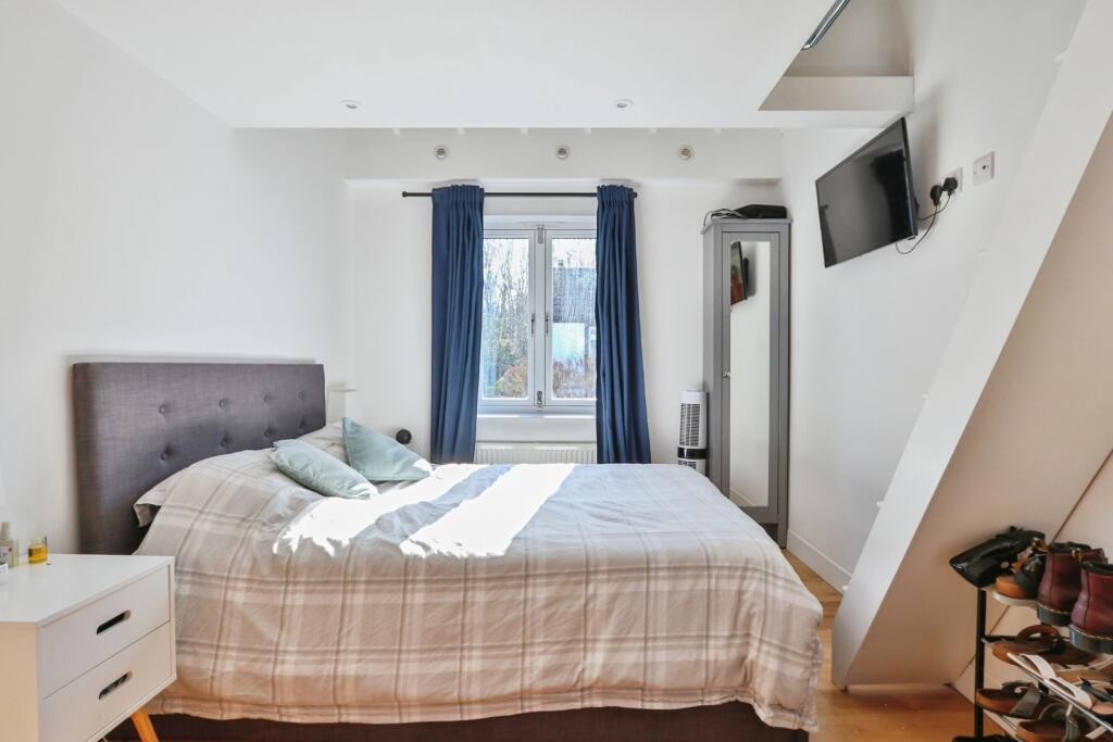 Additional image 10 of Glencoe Road, Poole, BH12