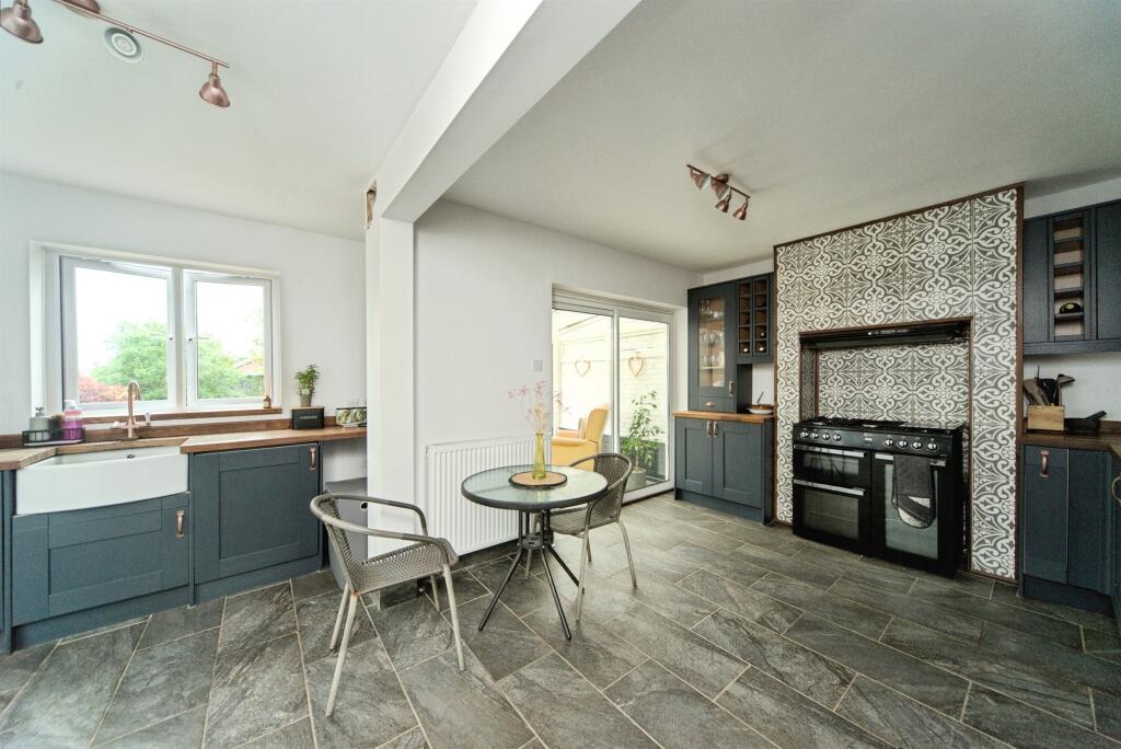 Additional image 7 of Queens Crescent, Eastbourne