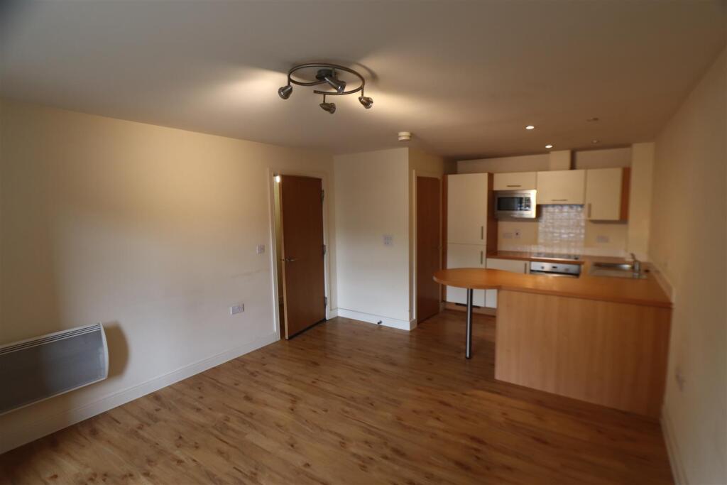 Additional image 4 of Stone Street, Oldbury