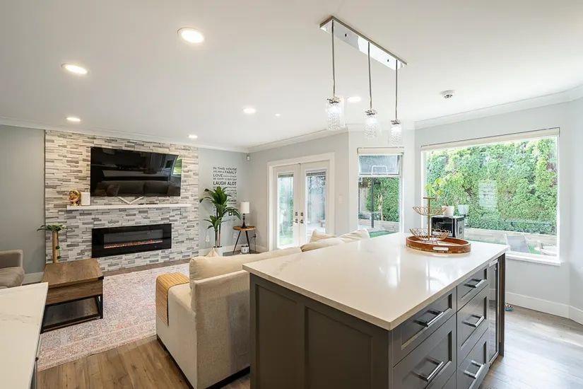 16240 87 AVENUE|Surrey, British Columbia V4N1B7