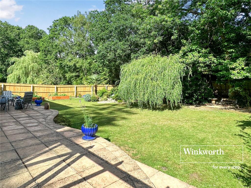 Additional image 18 of Woodland Walk, Ferndown, Dorset, BH22