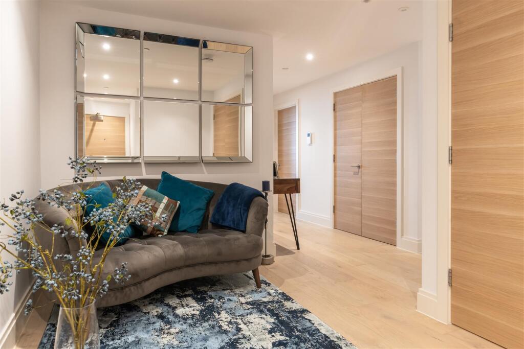 Additional image 5 of High Street, Poole Quay