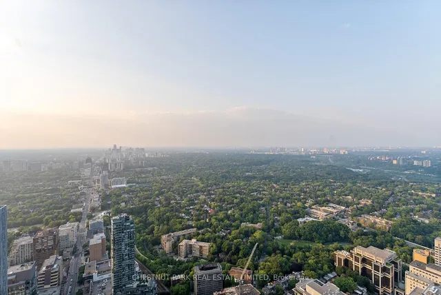 Additional image 33 of 1 Bloor St Unit 7006