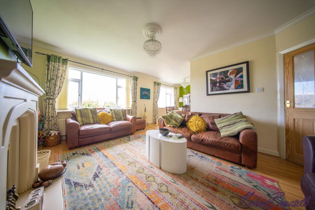 Additional image 4 of Gregory Crescent, Bradford, BD7 4PG