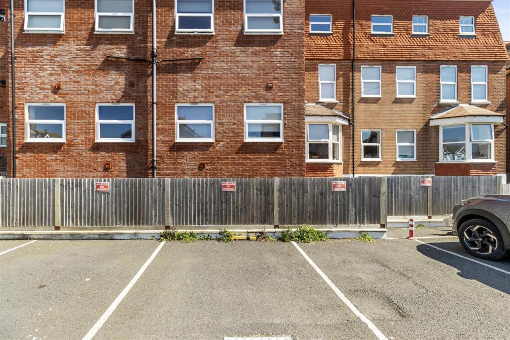 Additional image 38 of Royal Parade, Eastbourne