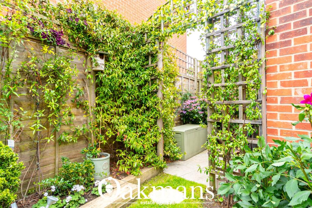 Additional image 32 of Gate Lane, Birmingham, West Midlands, B16