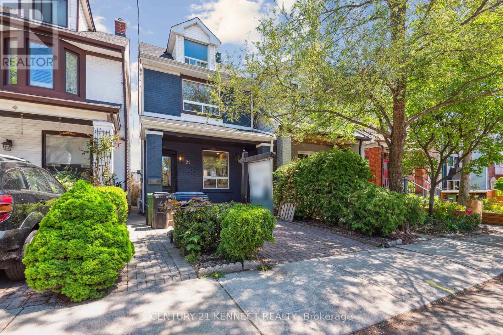 21 FRANKDALE AVENUE|Toronto (Danforth Village-East York), Ontario M4J3Z8