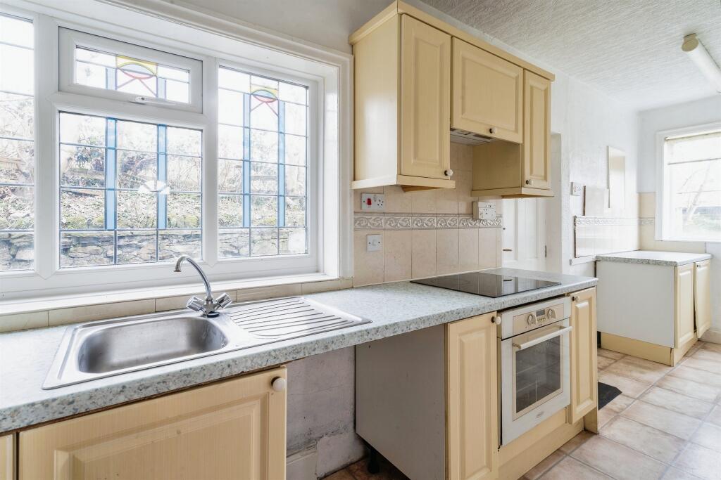 Additional image 4 of Braithwaite Road, Keighley