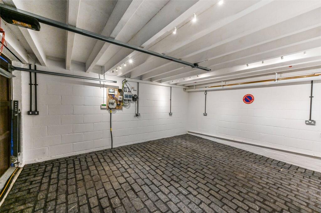 Additional image 11 of King Street, Arundel, West Sussex, BN18