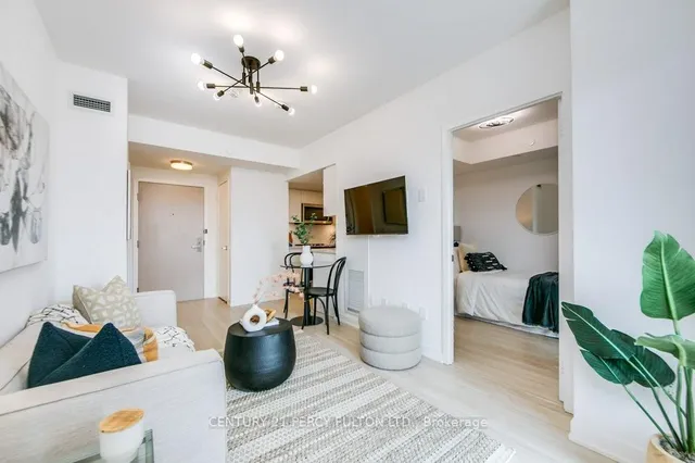 Additional image 9 of 500 Wilson Ave Unit 701