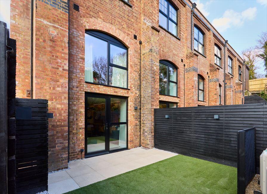 Additional image 4 of The Armstrong Apartments, London Road, St. Albans, Hertfordshire, AL1