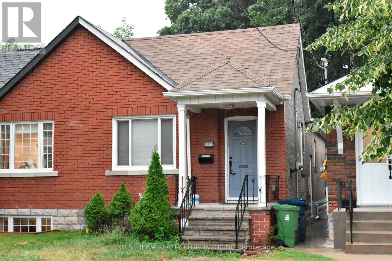 Property image for 227 AIRDRIE ROAD|Toronto (Leaside), Ontario M4G1M9