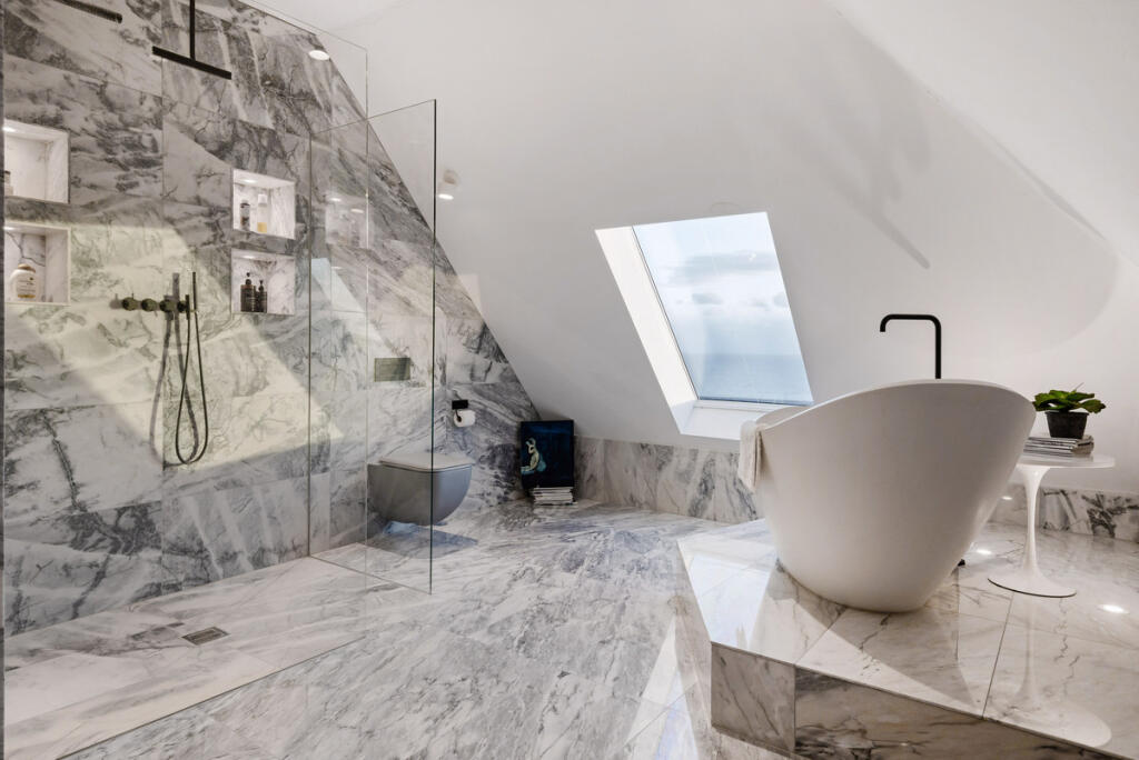 Additional image 18 of Roedean Road, Brighton, BN2