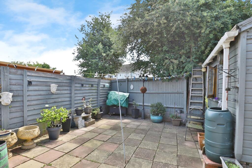 Additional image 4 of Old Barn Close, Ringwood, Hampshire, BH24