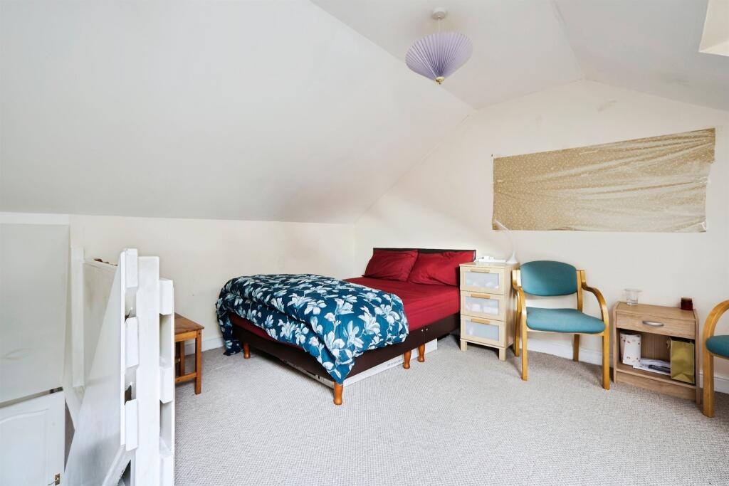 Additional image 11 of Holland Park, BRADFORD