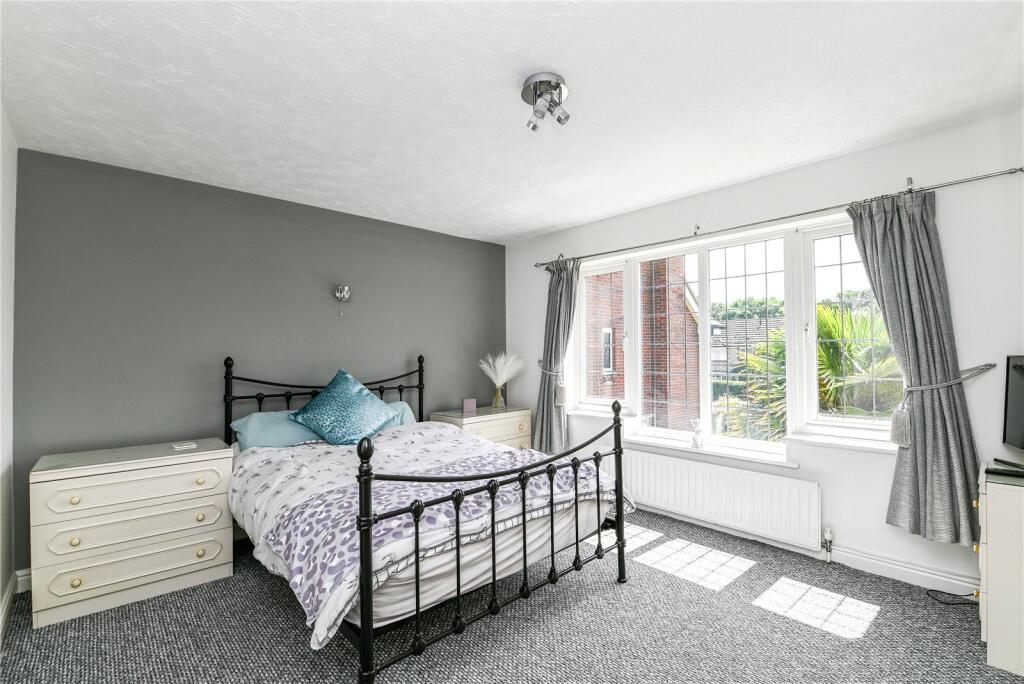 Additional image 11 of Velvet Lawn Road, New Milton, Hampshire, BH25