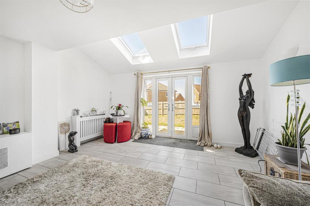 Additional image 17 of Skylark Avenue, Peacehaven