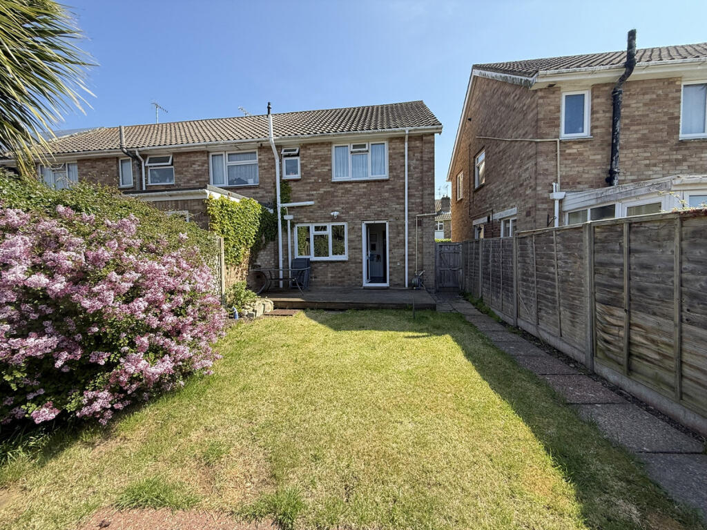 Stonehurst Road, Worthing, BN13