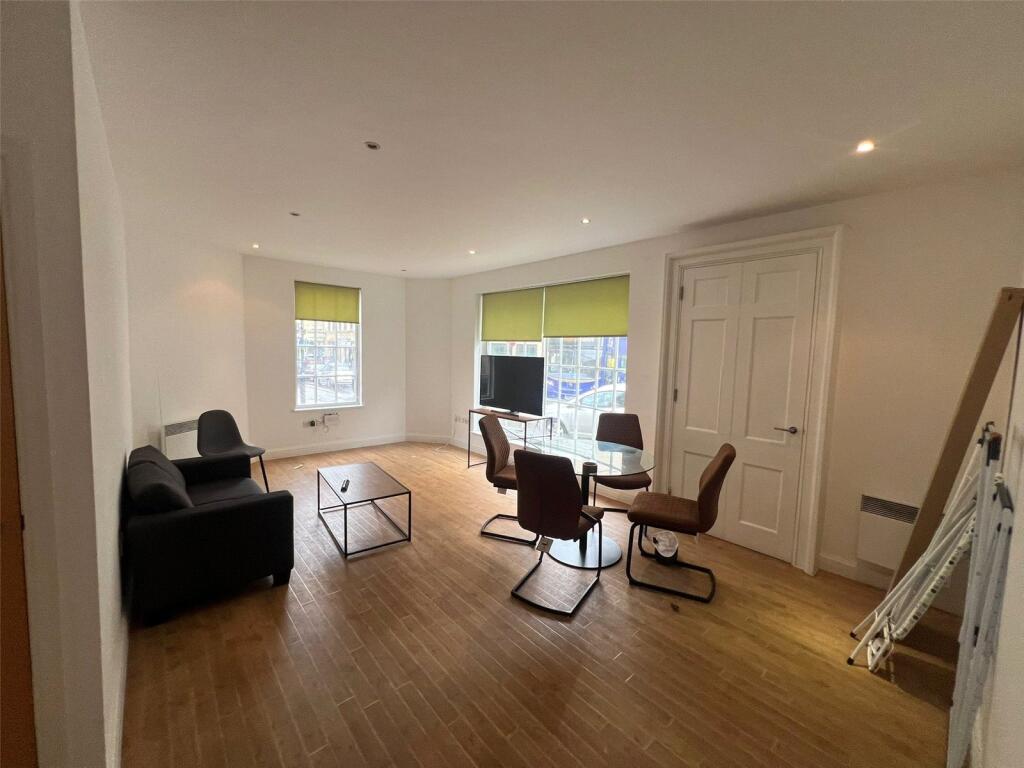 Additional image 4 of St. James's Parade, Bath, Somerset, BA1