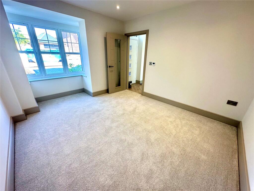 Additional image 7 of Oaks Drive, St. Leonards, Ringwood, Dorset, BH24