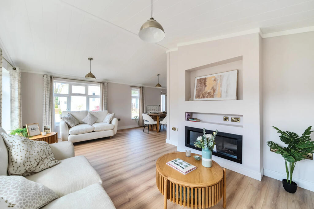 Additional image 7 of St Leonards, Dorset, BH24