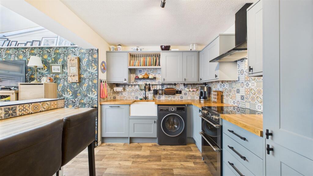 Additional image 2 of Willetts Drive, Halesowen