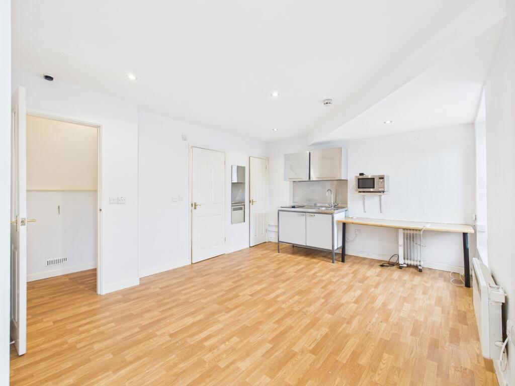 Additional image 4 of Main Street, Cross Hills, BD20