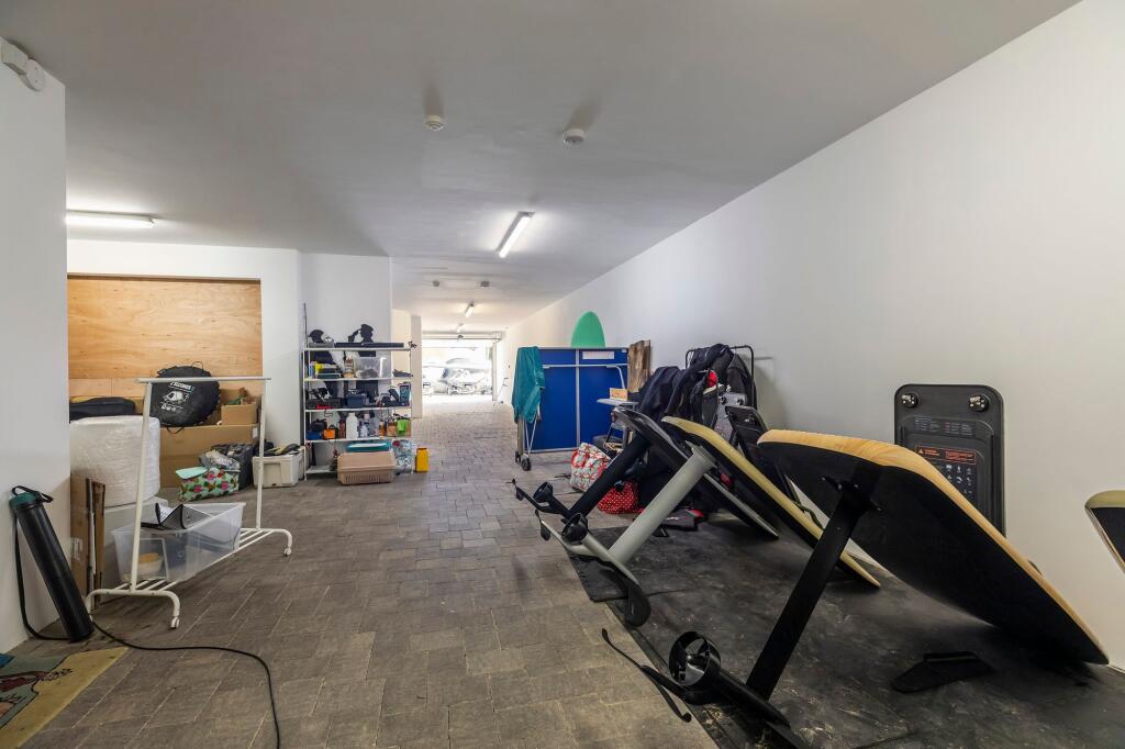 Additional image 38 of Rhode House, The Horseshoe, Sandbanks, Poole, BH13 7RW